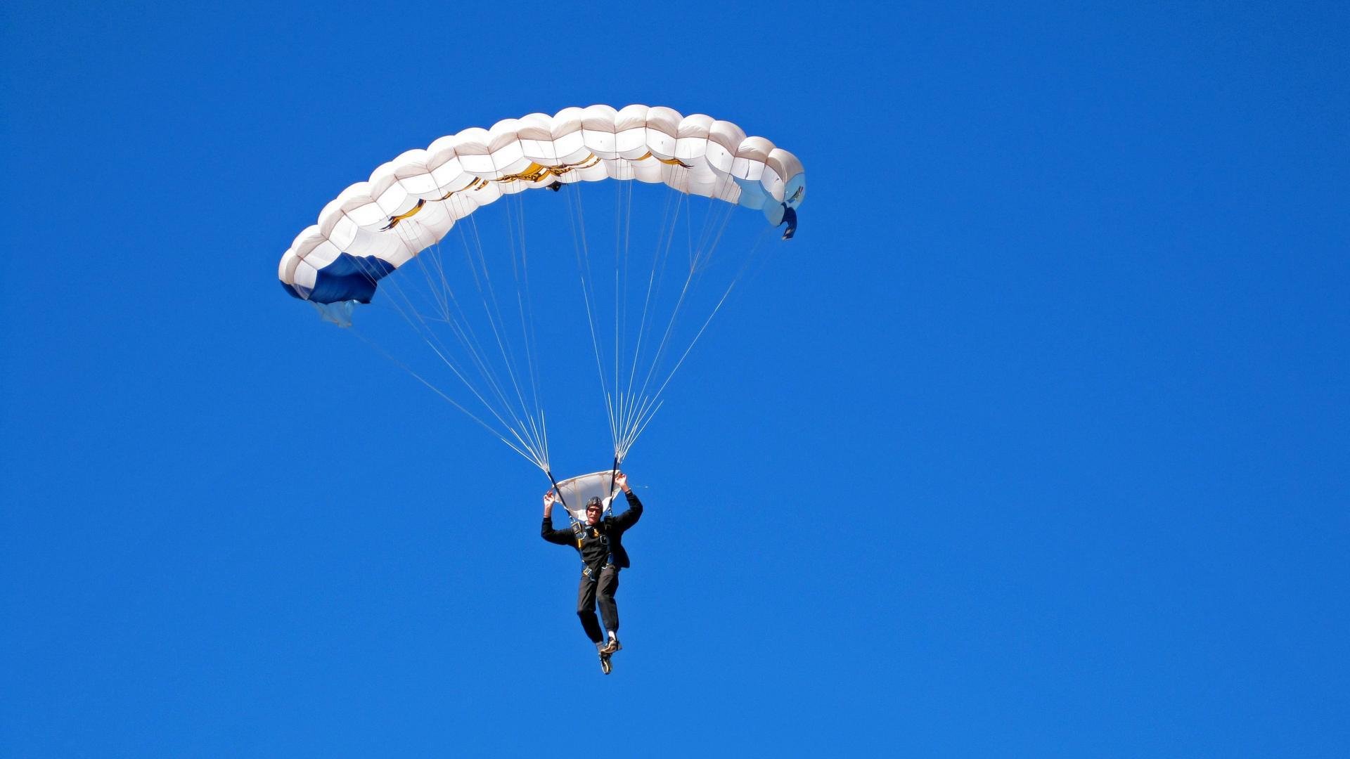 《竞技精神：电竞比赛中的公平竞争理念》，电竞精神有哪些